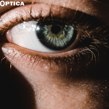À Madagascar, où les défis environnementaux sont nombreux, la protection oculaire devient d'autant plus cruciale. Heureusement, Luxoptica, votre opticien lunetier de confiance, est là pour vous offrir des conseils d'experts sur la manière de protéger vos yeux de la pollution.