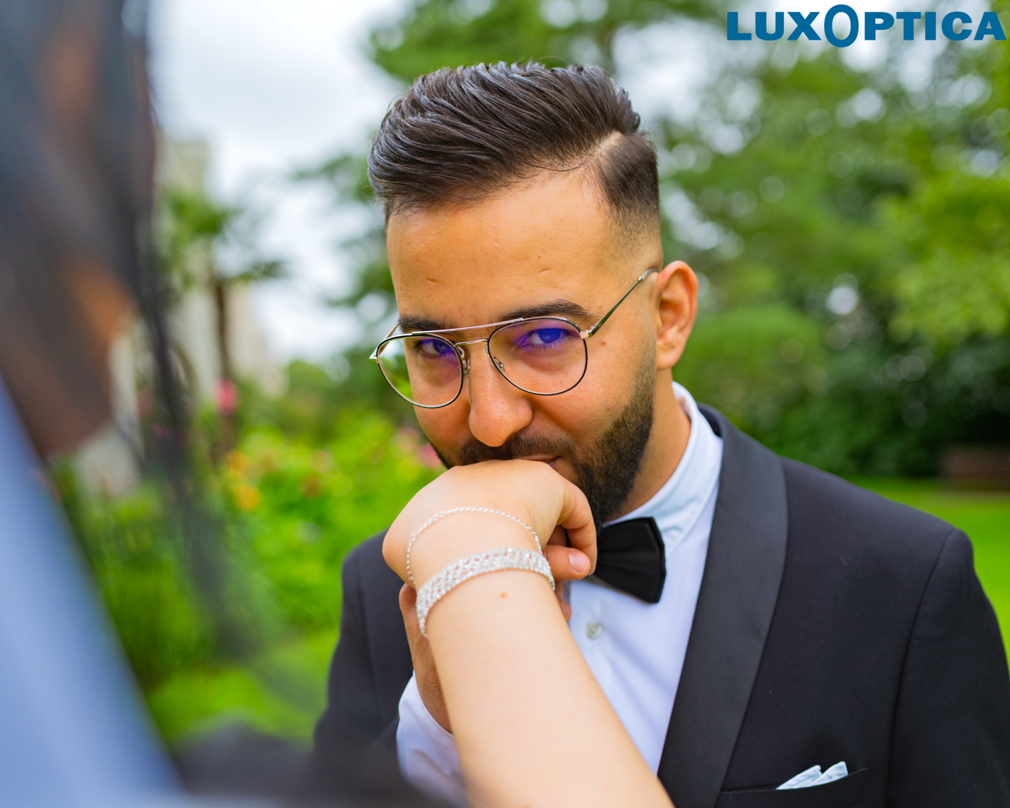 Lunettes anti reflet LuxOptica au design élégant